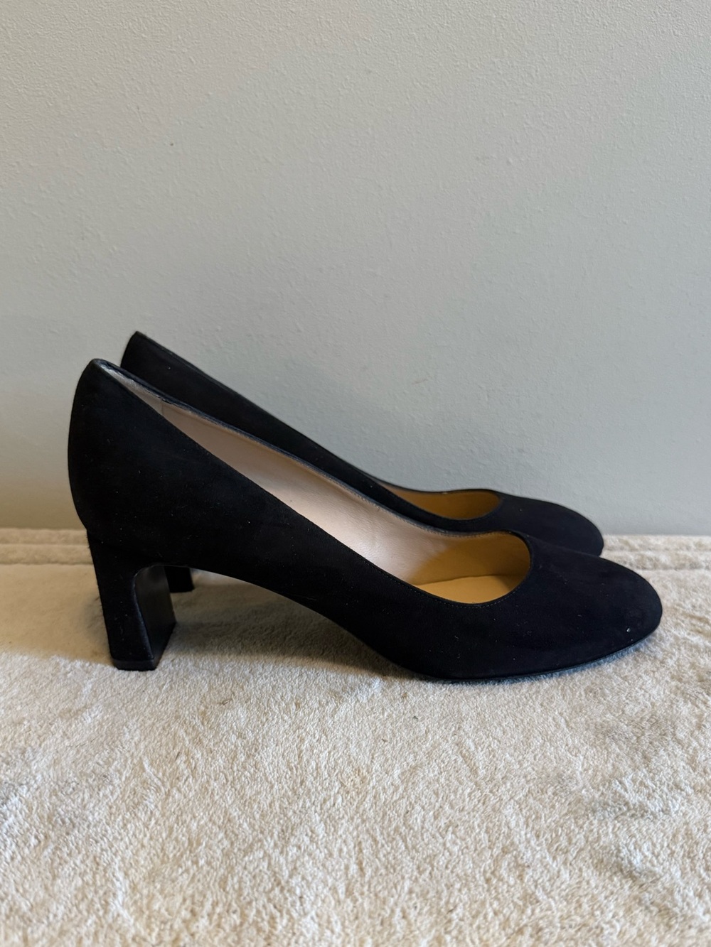 Stuart Weitzman Babette Classic Black Suede Women's Mid Heel Pumps